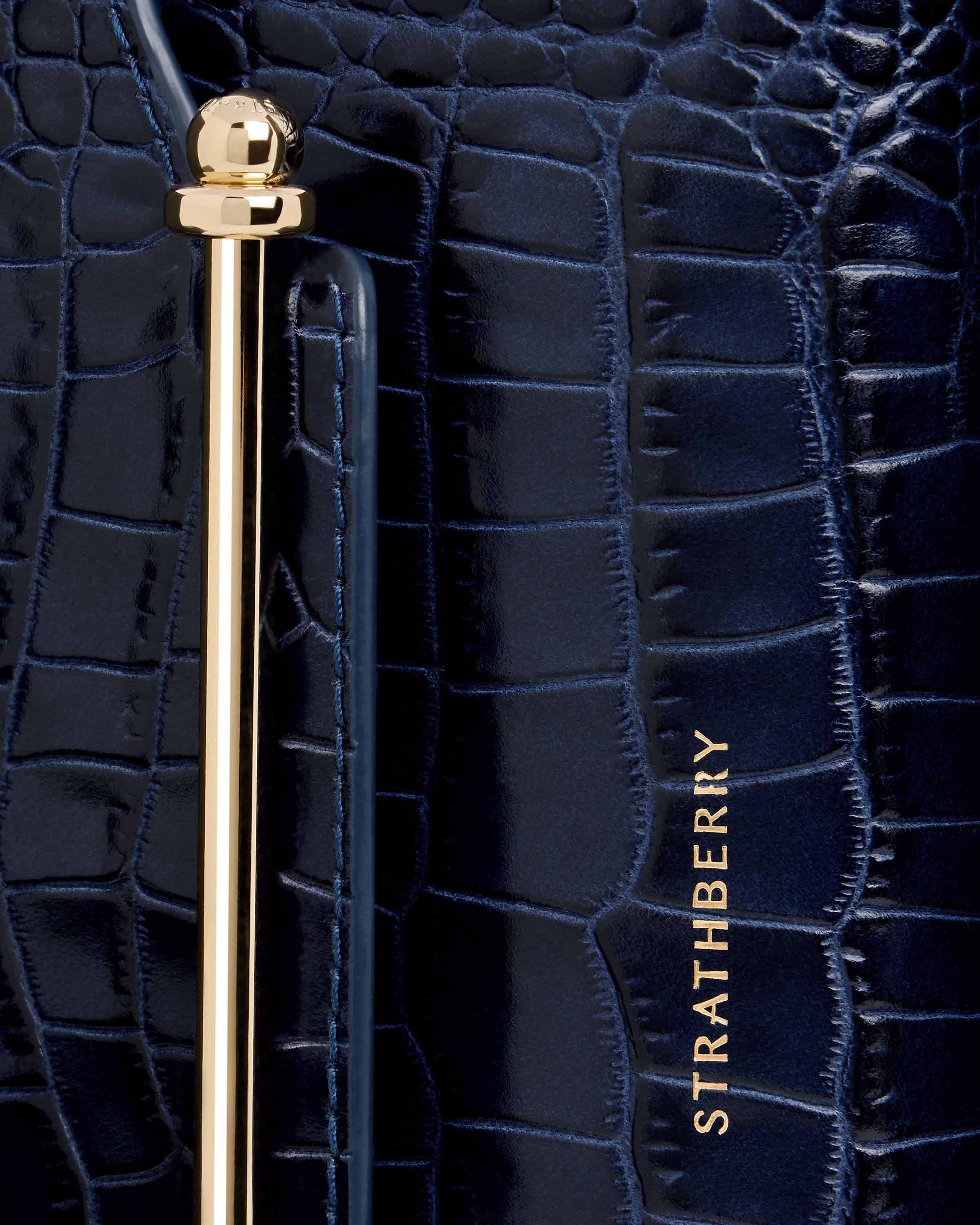 Multrees Chain Wallet — Navy Croc-Embossed Leather