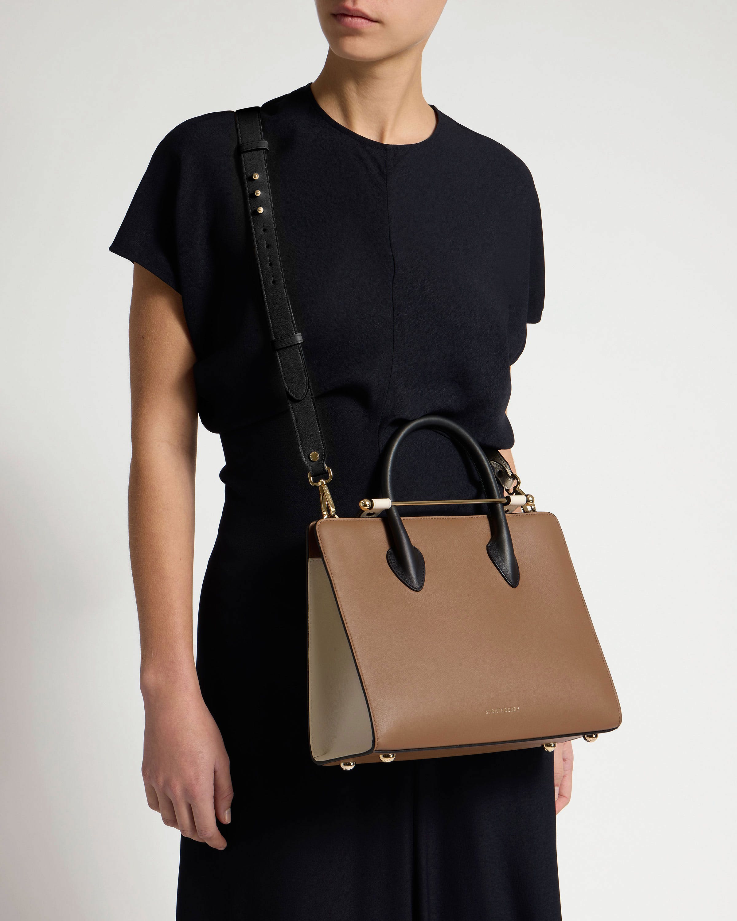 Midi Tote — Clay, White & Black