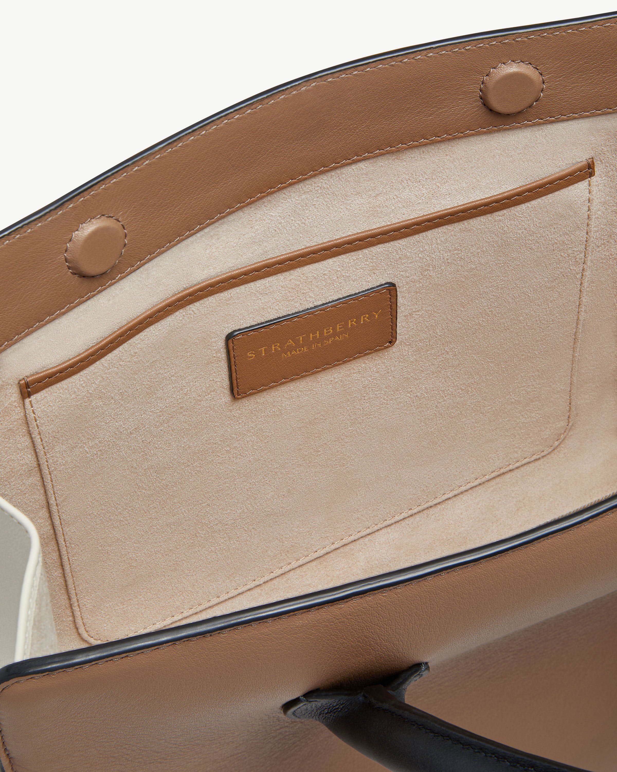 Midi Tote — Clay, White & Black