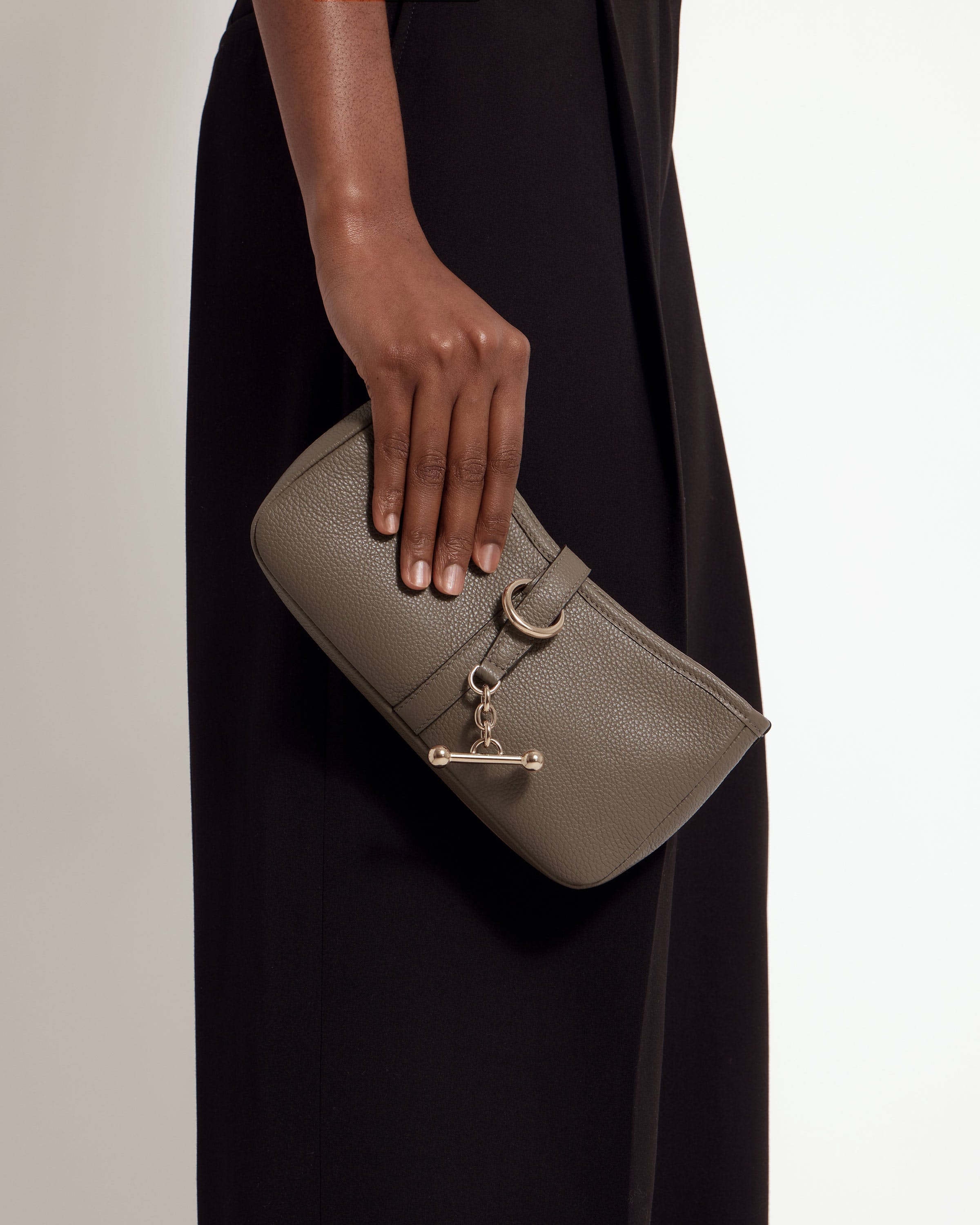 Kite on a Chain in Taupe