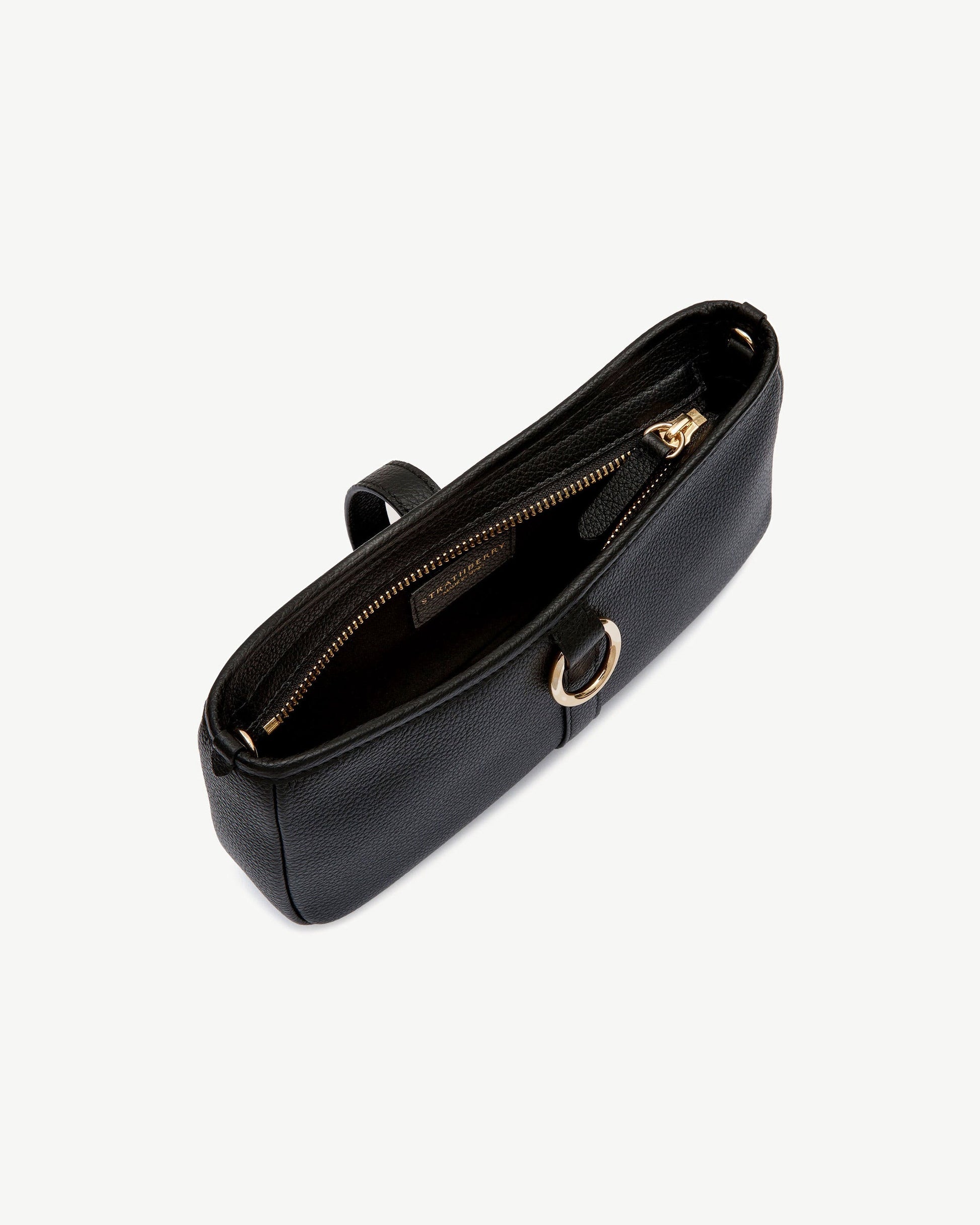 Kite on a Chain in Black