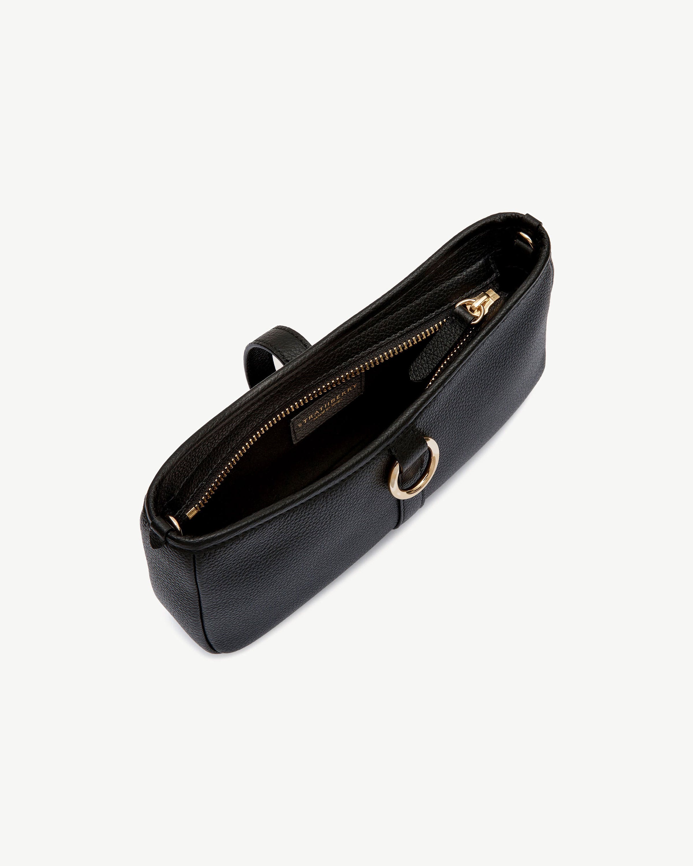 Kite on a Chain in Black