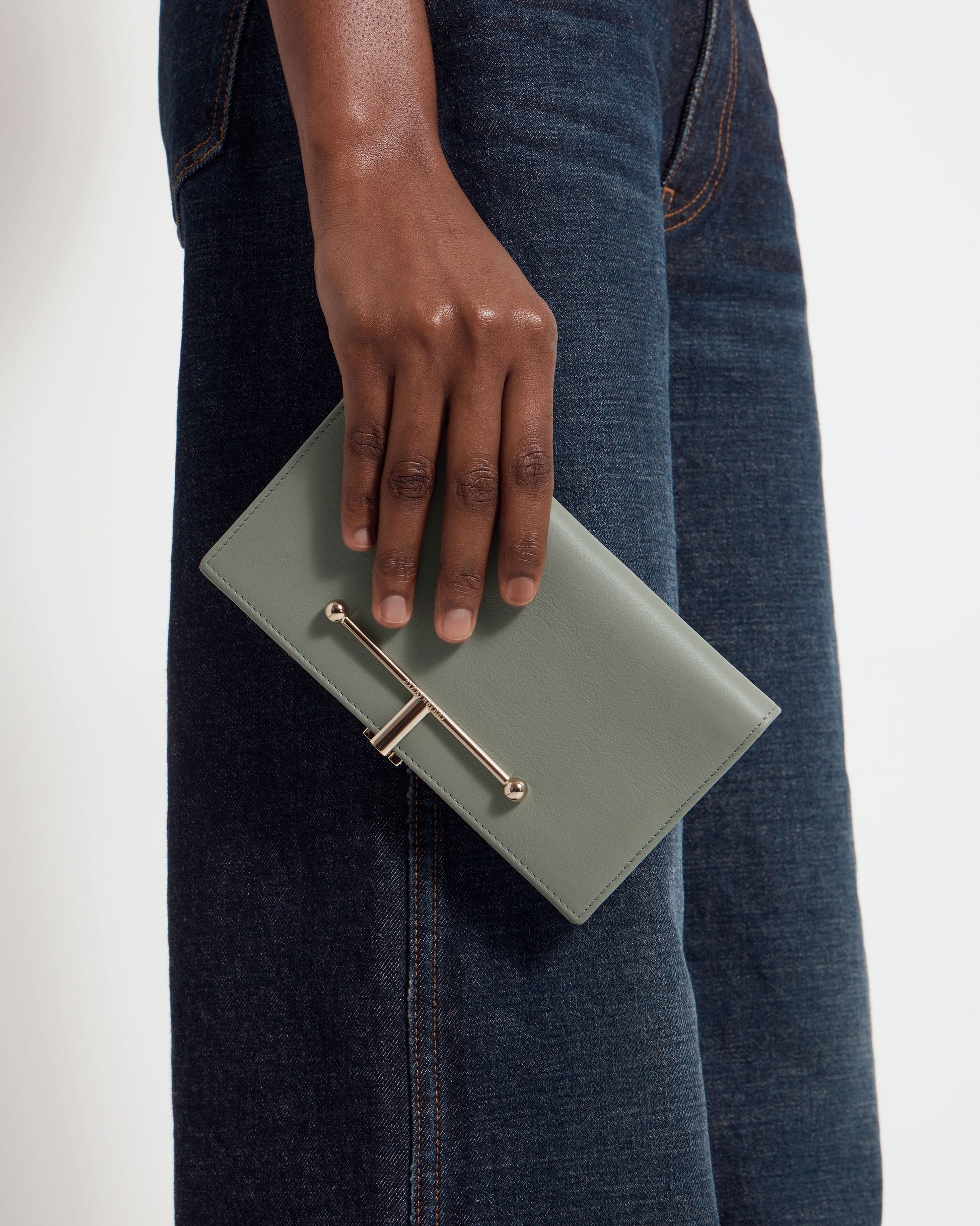 Large Melville Street Wallet in Library Green