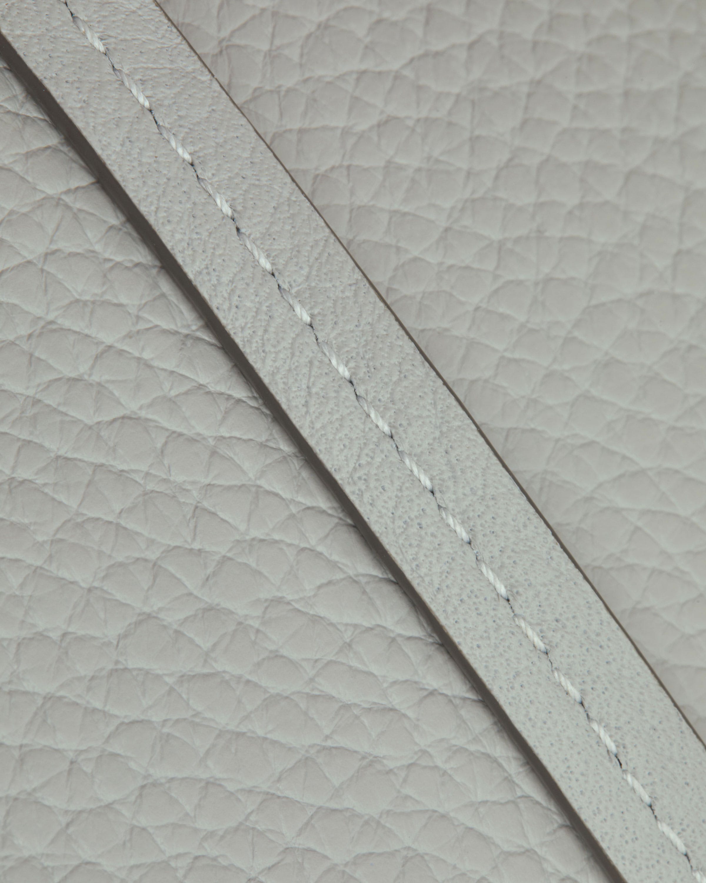 Osette Midi Pouch in Marble Grey