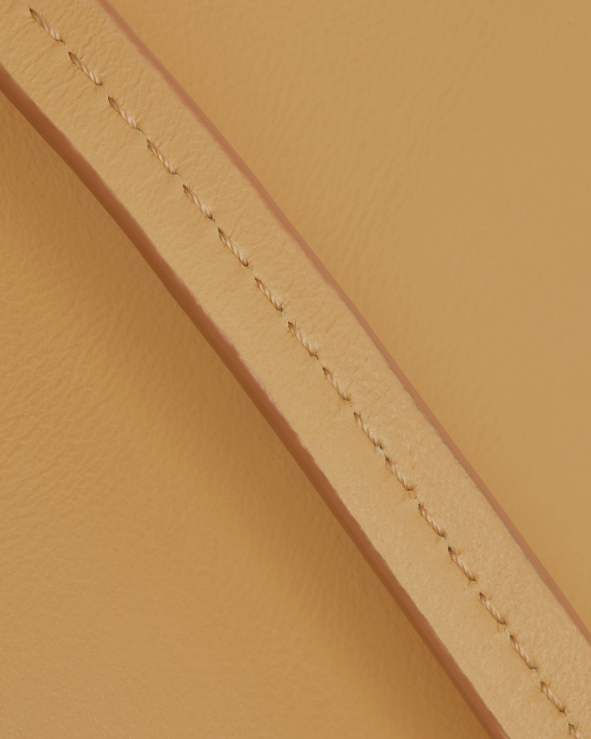 Osette Midi Pouch in Brûlée